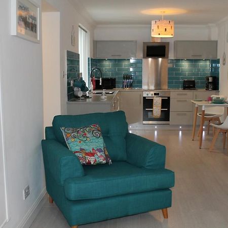Bonnie'S Apartment, Adults Only โบว์เนส ออน วินเดอเมียร์ ภายนอก รูปภาพ