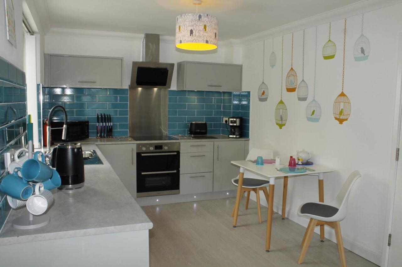 Bonnie'S Apartment, Adults Only โบว์เนส ออน วินเดอเมียร์ ภายนอก รูปภาพ